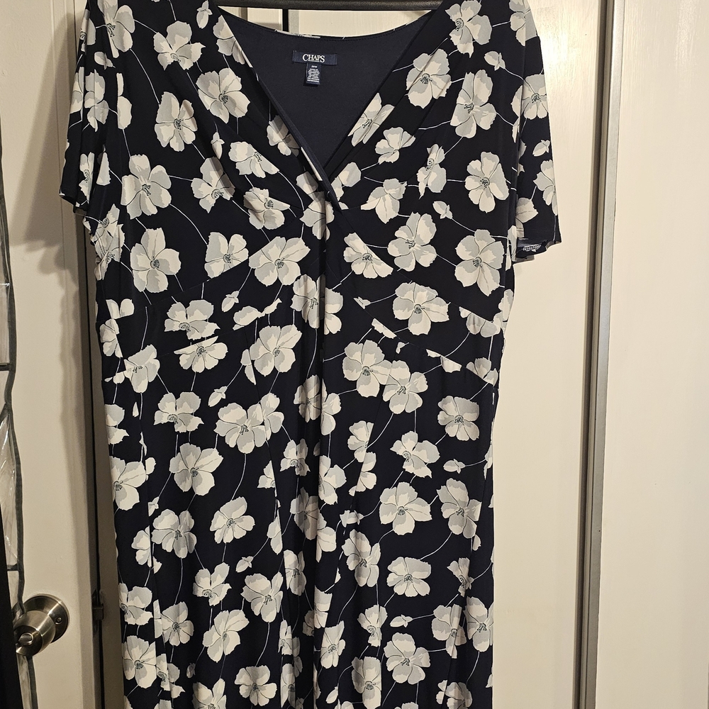 NWOT Chaps Women's Plus Size Midi Floral Dress